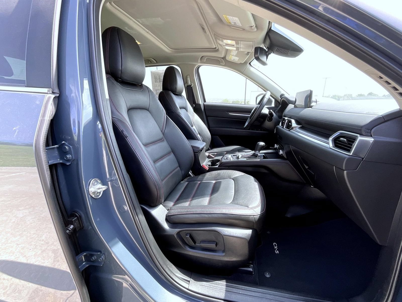 Certified 2023 MAZDA CX-5 Carbon Edition AWD/4WD image 16
