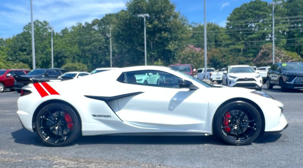 New 2027 Chevrolet Corvette Grand Sport RWD image 3