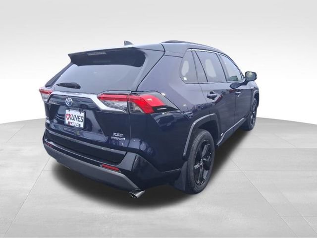 Used 2020 Toyota RAV4 XSE image 9