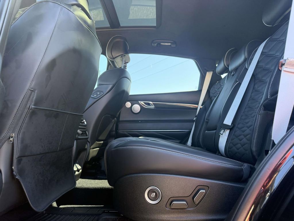 Used 2025 Genesis GV80 3.5T e-SC image 26
