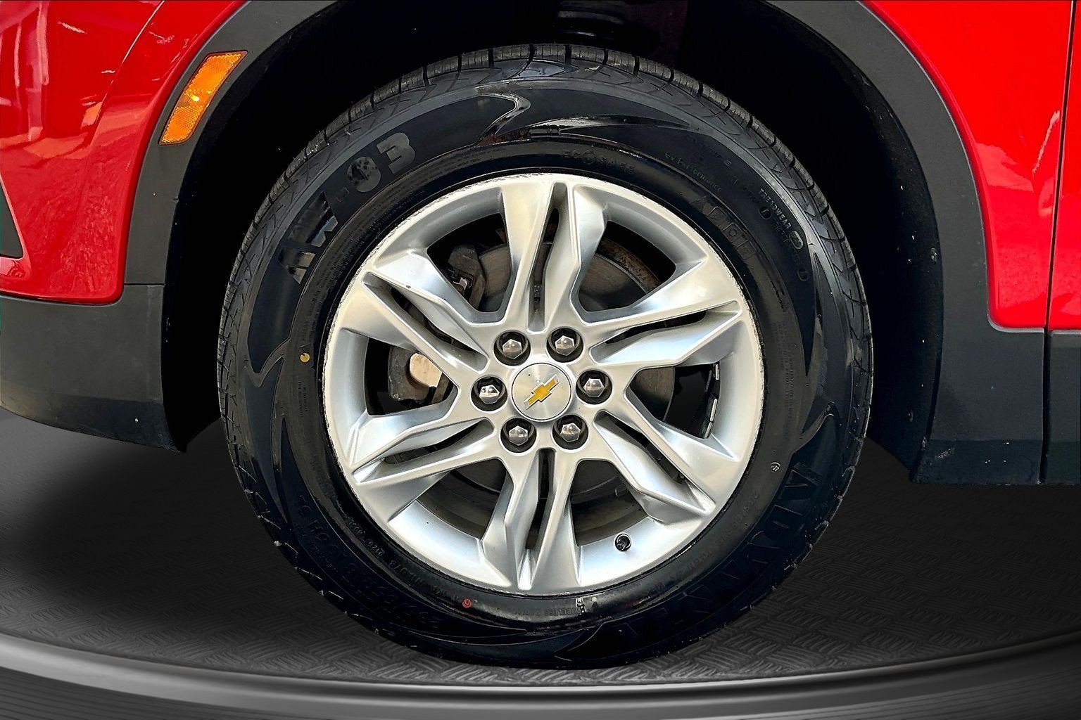 Used 2020 Chevrolet Blazer LT FWD image 26