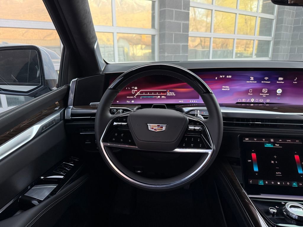 Used 2026 Cadillac Escalade Platinum Sport w/ LPO, ONYX Package AWD/4WD image 45