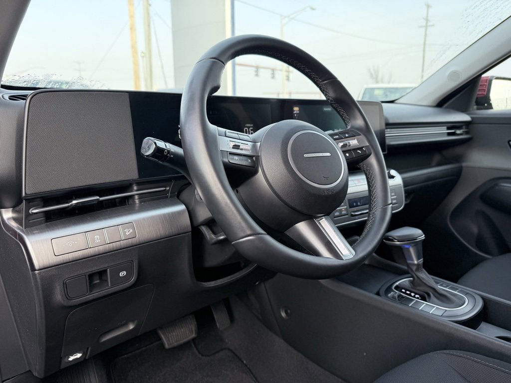 Used 2024 Hyundai Kona SEL image 10
