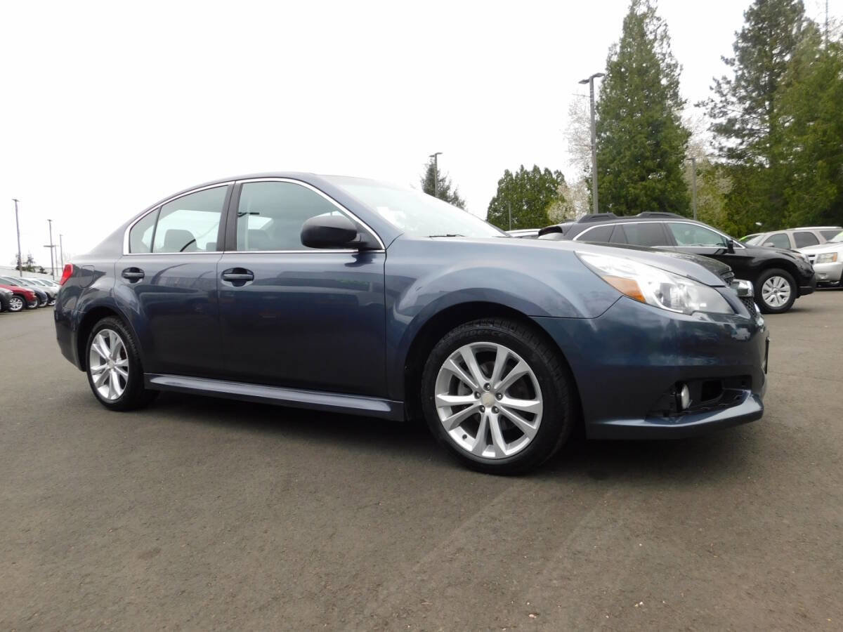 Used 2014 Subaru Legacy 2.5i w/ Alloy Wheel Package image 1