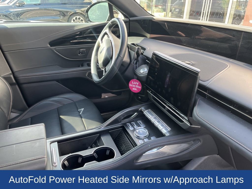 Used 2025 Lincoln Nautilus Premier w/ Equipment Group 102A image 20