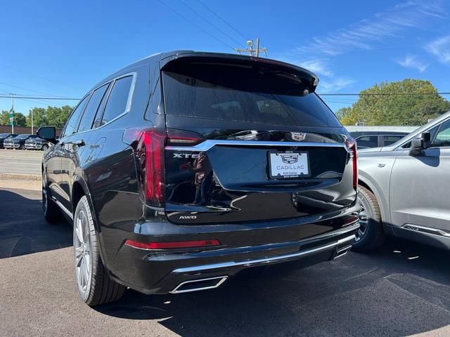 New 2025 Cadillac XT6 Premium Luxury image 5