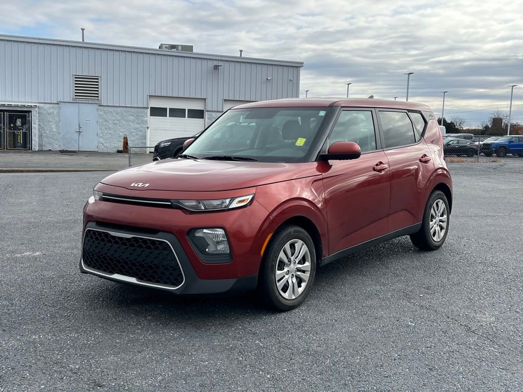 Used 2022 Kia Soul LX image 9