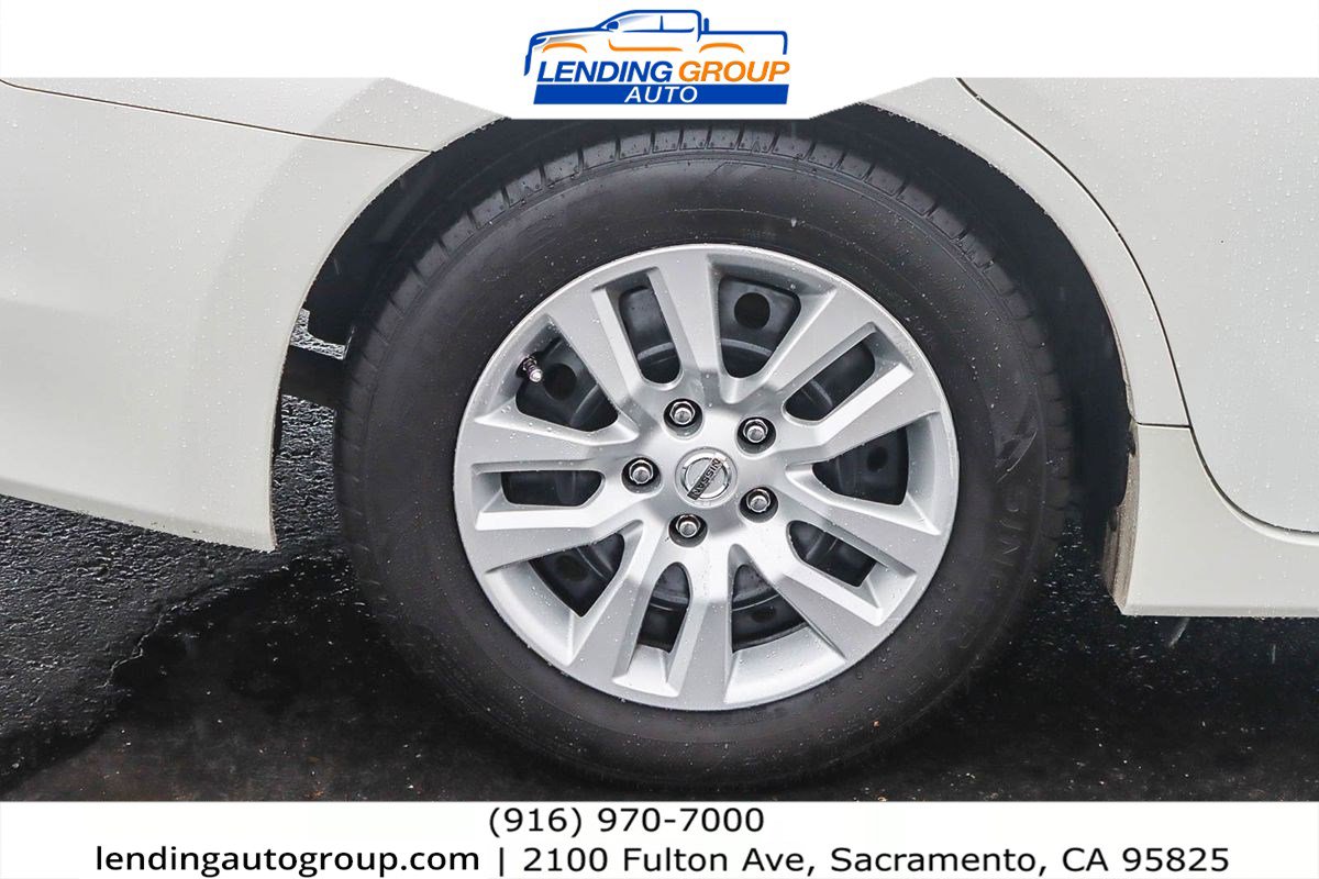 Used 2016 Nissan Altima 2.5 S w/ Power Driver Seat Package image 10