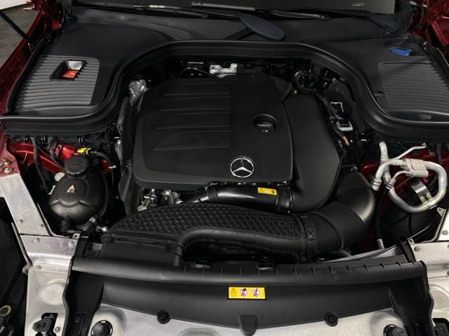 Used 2021 Mercedes-Benz GLC 300 image 12