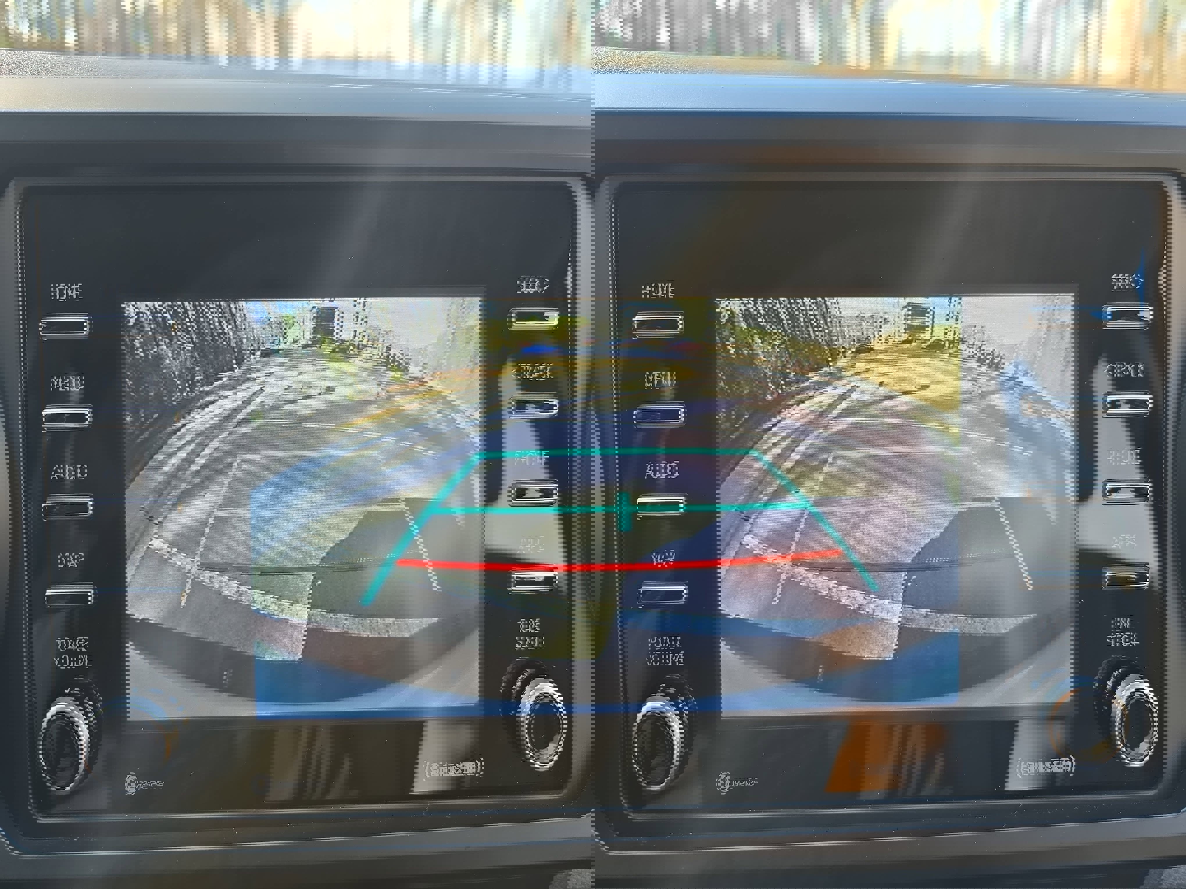 Used 2022 Toyota Tacoma SR w/ SR Convenience Package image 24