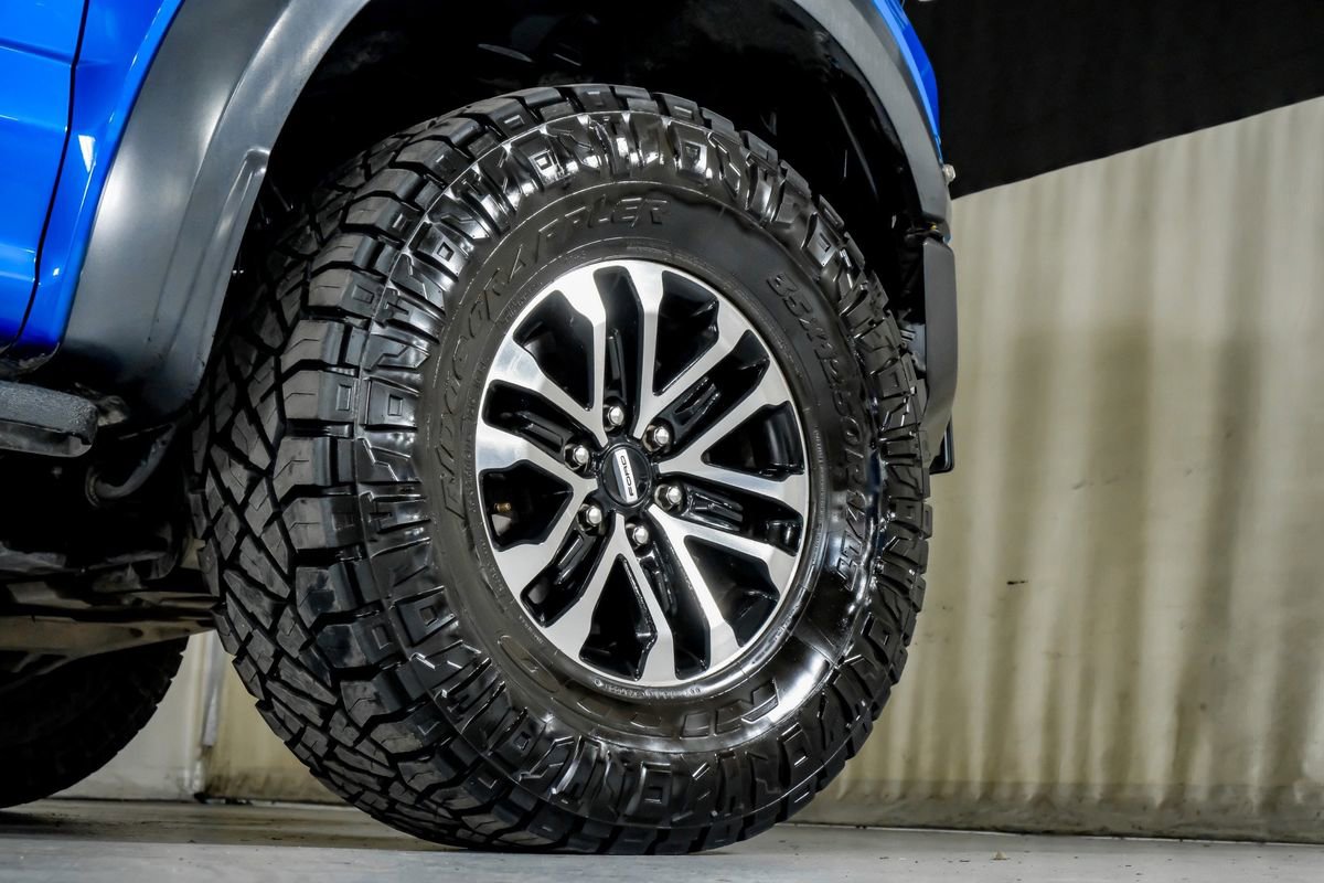 Used 2019 Ford F150 Raptor w/ Equipment Group 802A Luxury image 54