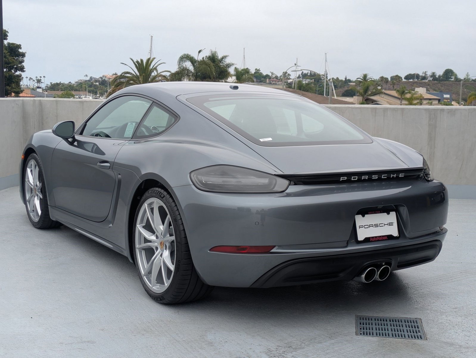 New 2025 Porsche 718 Cayman image 3