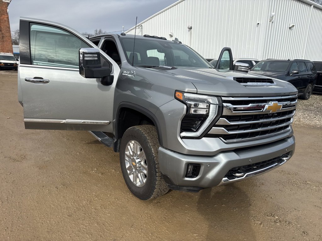 Used 2025 Chevrolet Silverado 2500 High Country w/ High Country Premium Package image 72