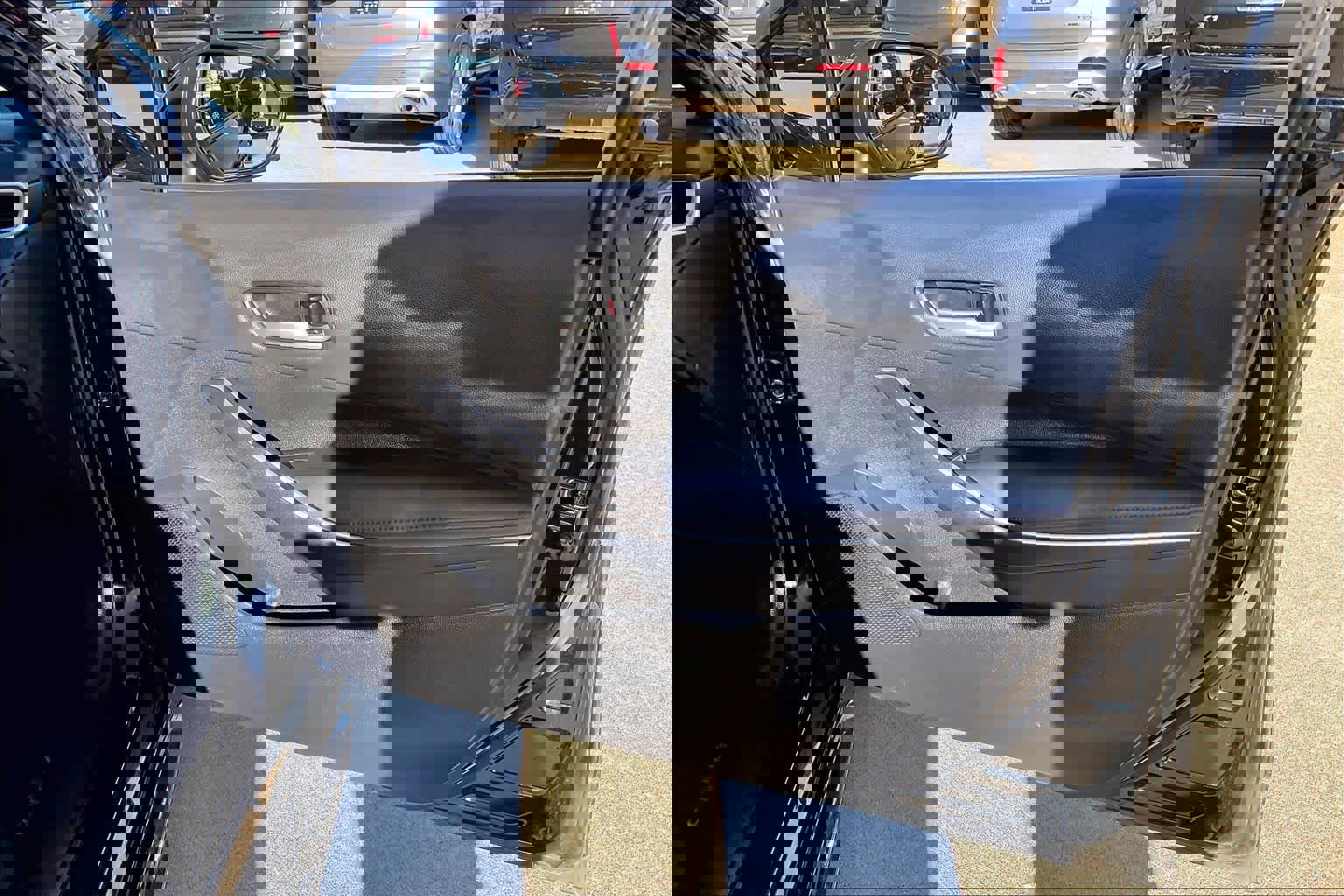 Used 2024 Toyota Corolla SE image 21