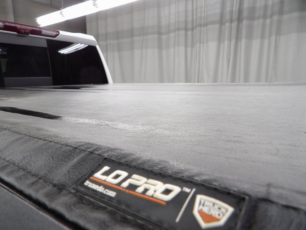 Used 2022 GMC Sierra 1500 AT4X image 43