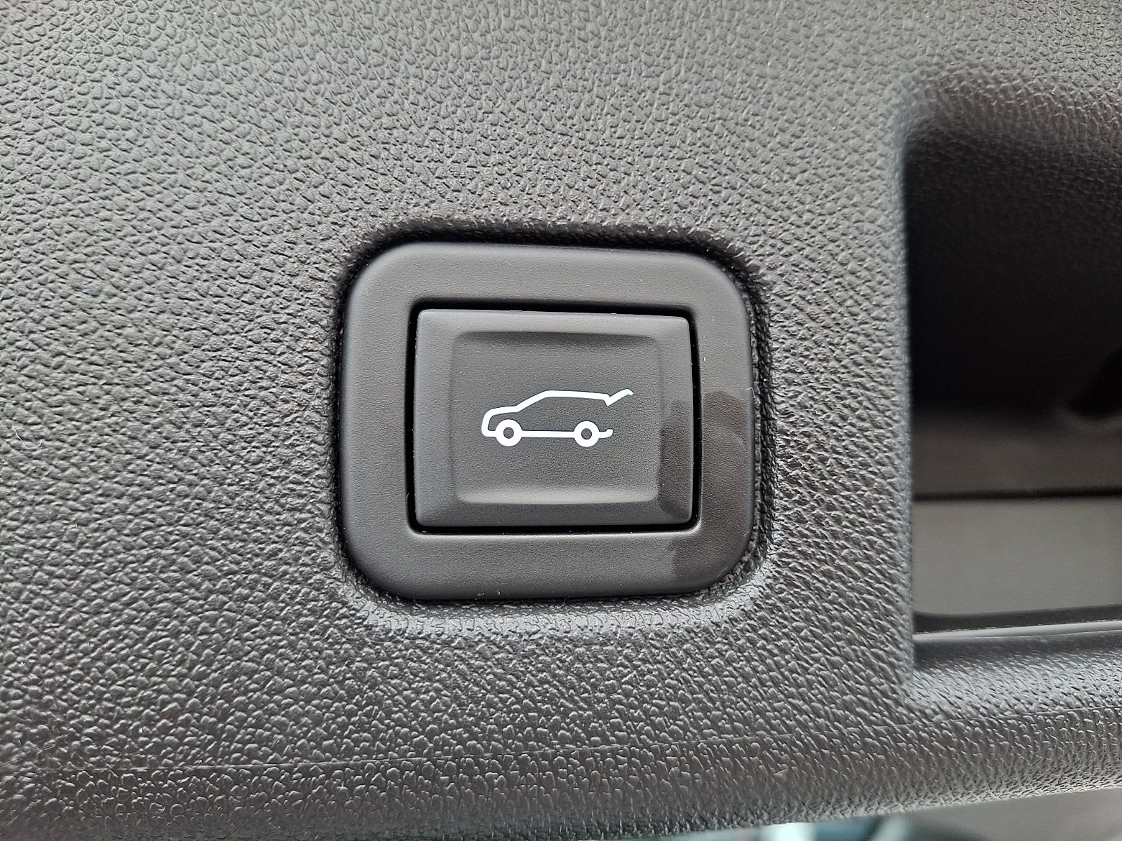 Used 2023 Chevrolet Equinox LT AWD/4WD image 29
