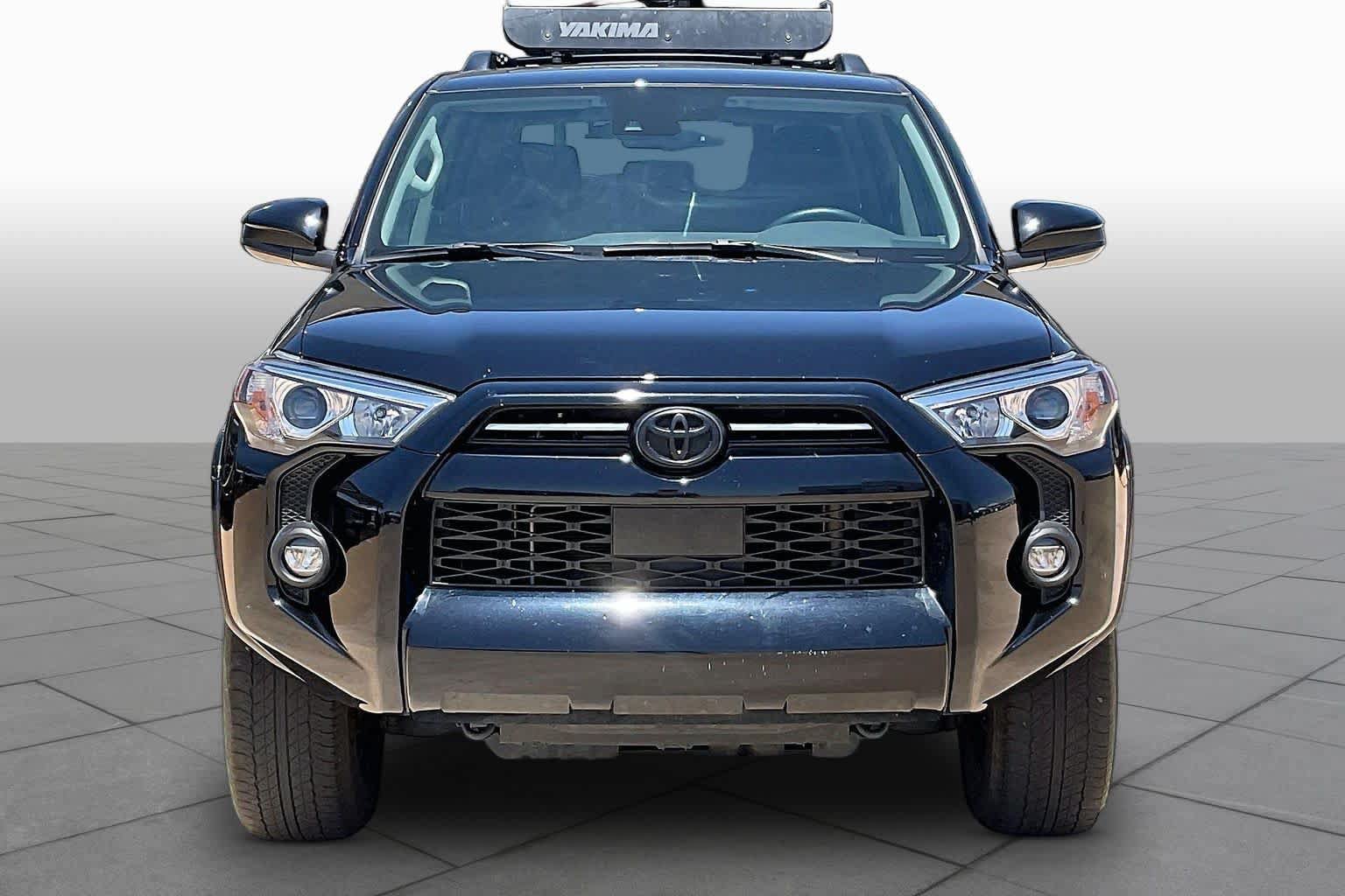 Used 2022 Toyota 4Runner Trail Special Edition AWD/4WD image 5