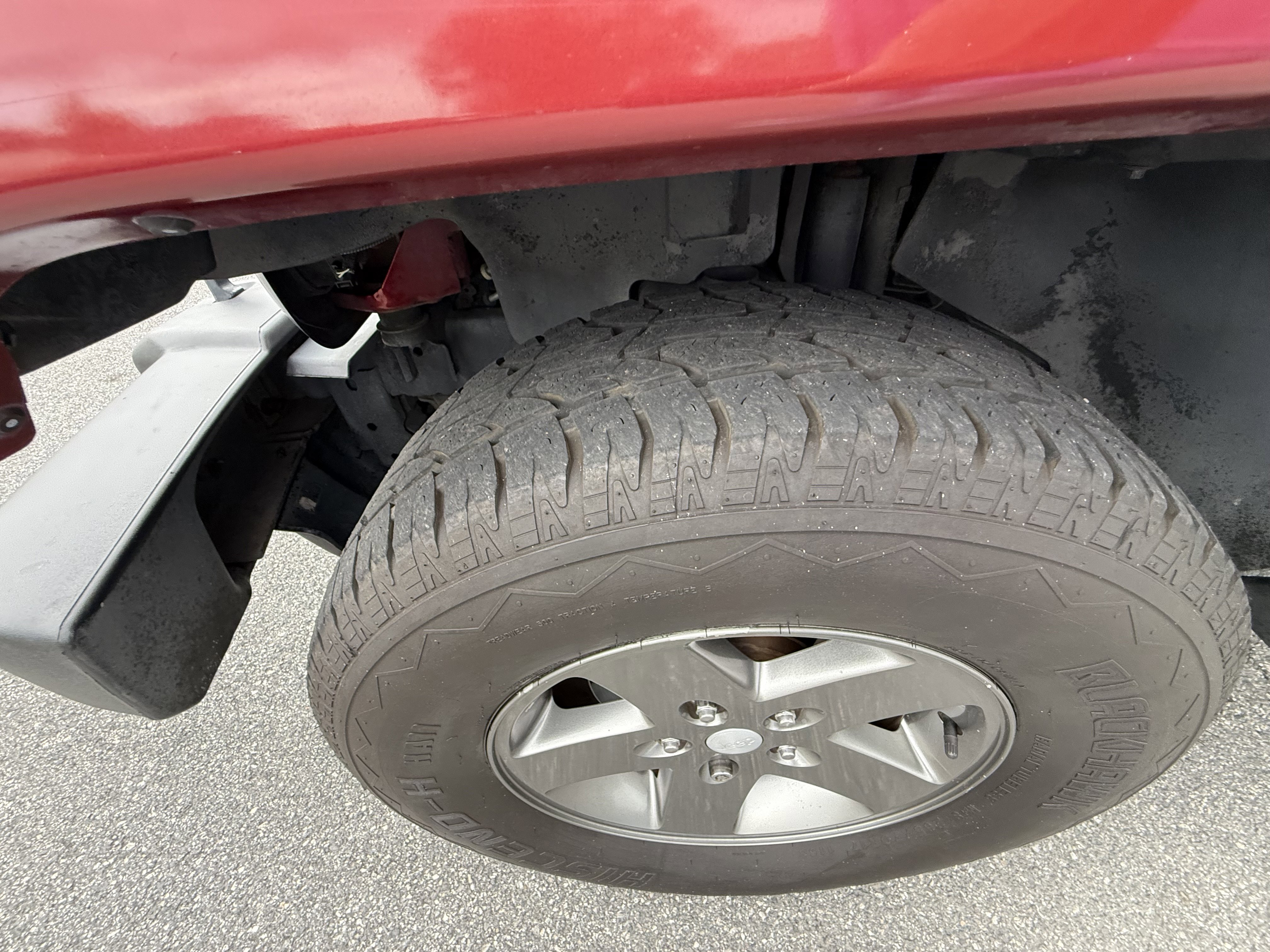 Used 2012 Jeep Wrangler Unlimited Sport AWD/4WD image 32