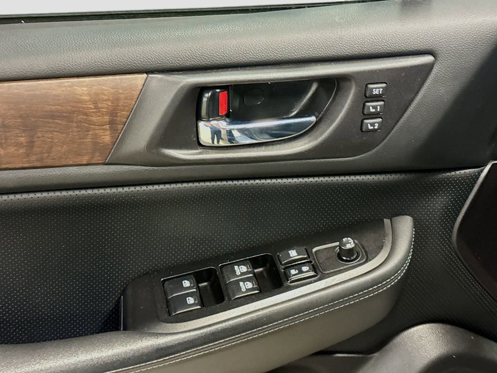Used 2017 Subaru Outback 2.5i Limited image 22