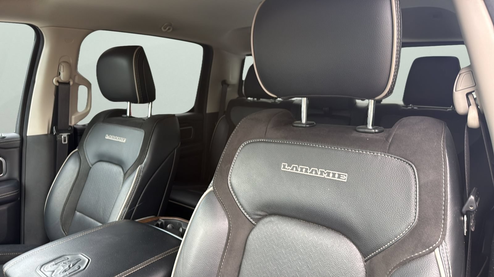 Used 2022 RAM 1500 Laramie RWD image 9