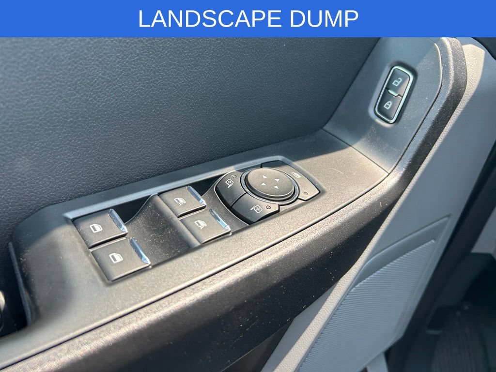 New 2026 Ford F550 4x4 Crew Cab image 11