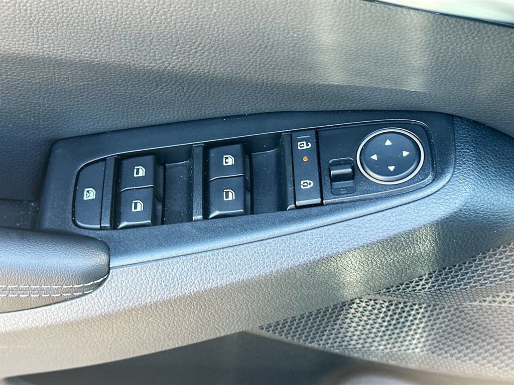 Certified 2024 Kia Seltos S FWD image 18