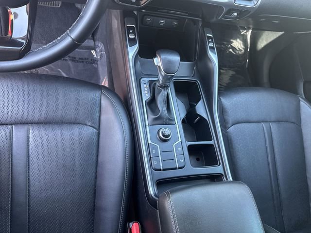 Used 2022 Kia Sorento S w/ Panoramic Sunroof Package FWD image 24