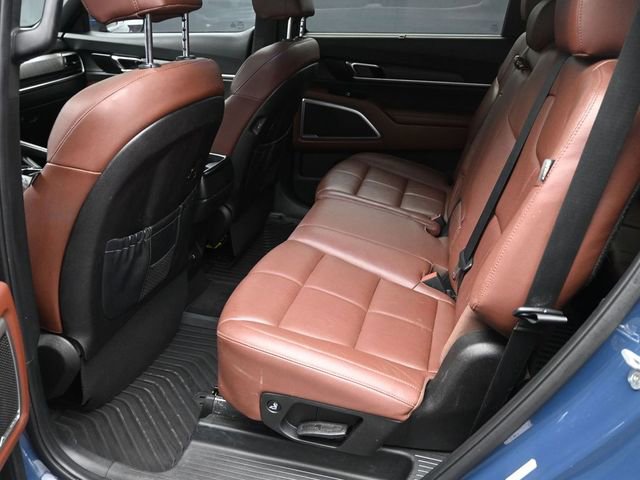 Used 2023 Kia Telluride EX image 24