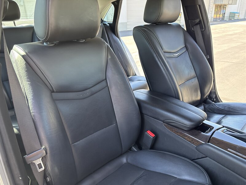 Used 2016 Cadillac XTS Luxury FWD image 38