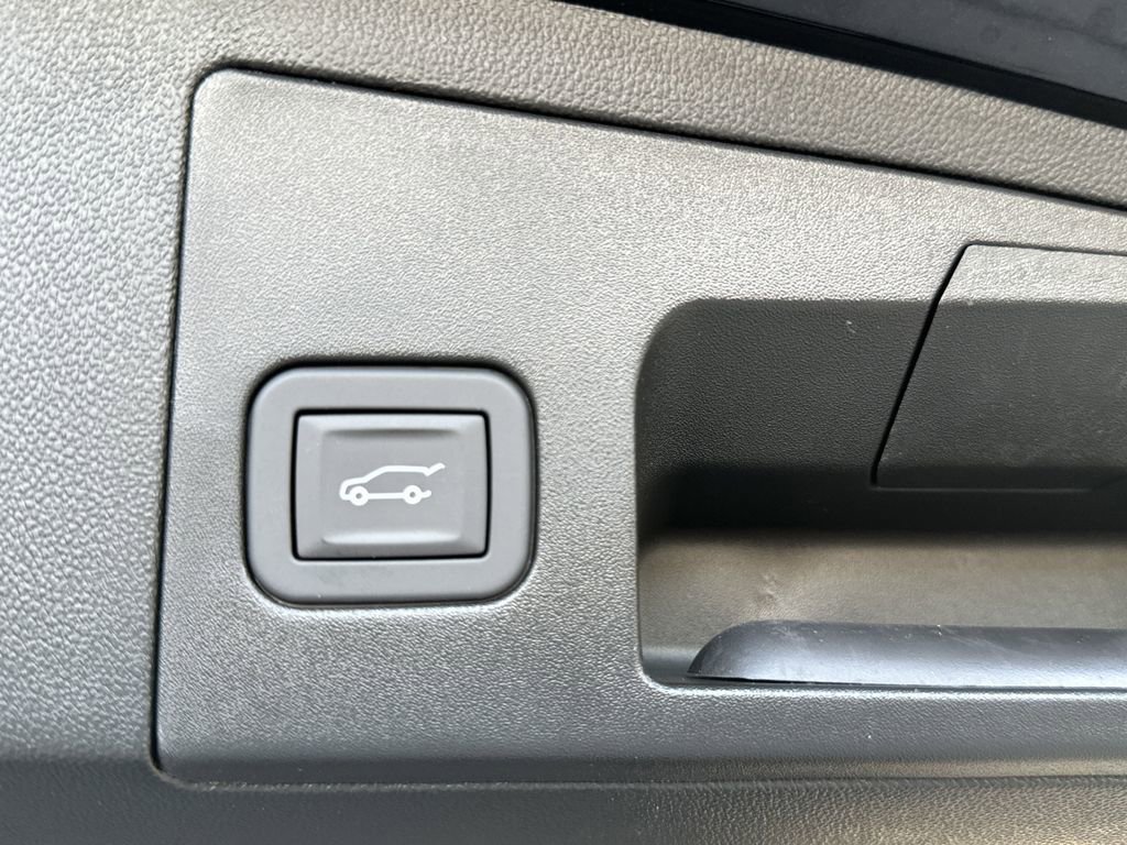 New 2025 Cadillac XT5 Sportv w/ Technology Package image 34