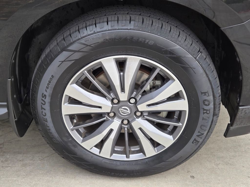 Used 2020 Nissan Pathfinder S AWD/4WD image 8