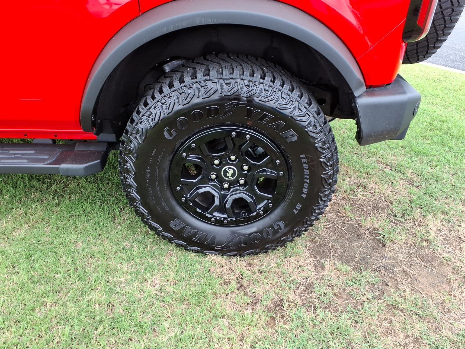 Used 2024 Ford Bronco Wildtrak AWD/4WD image 7