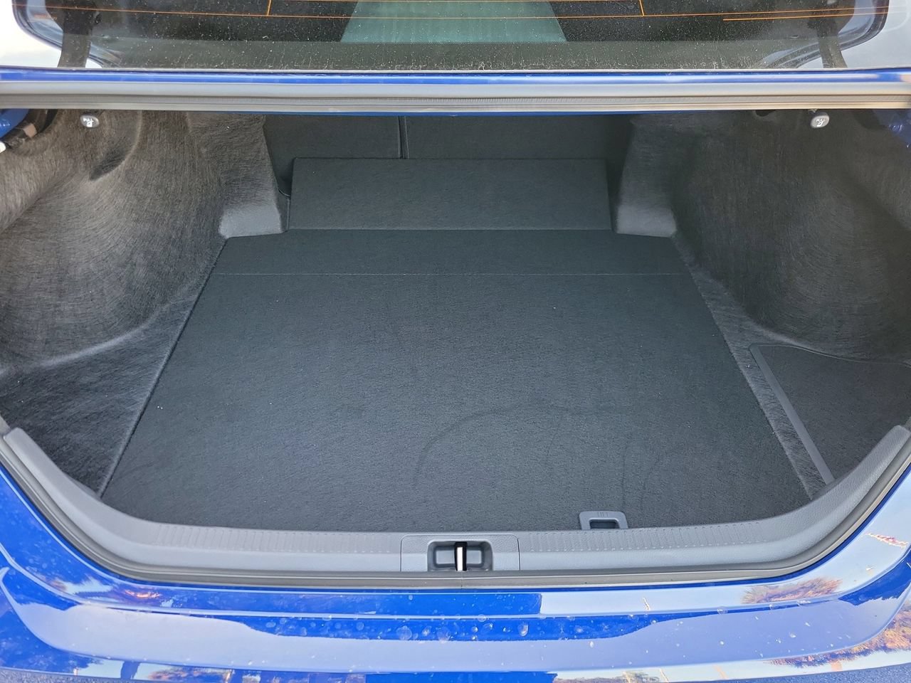 New 2026 Toyota Camry XLE AWD/4WD image 9