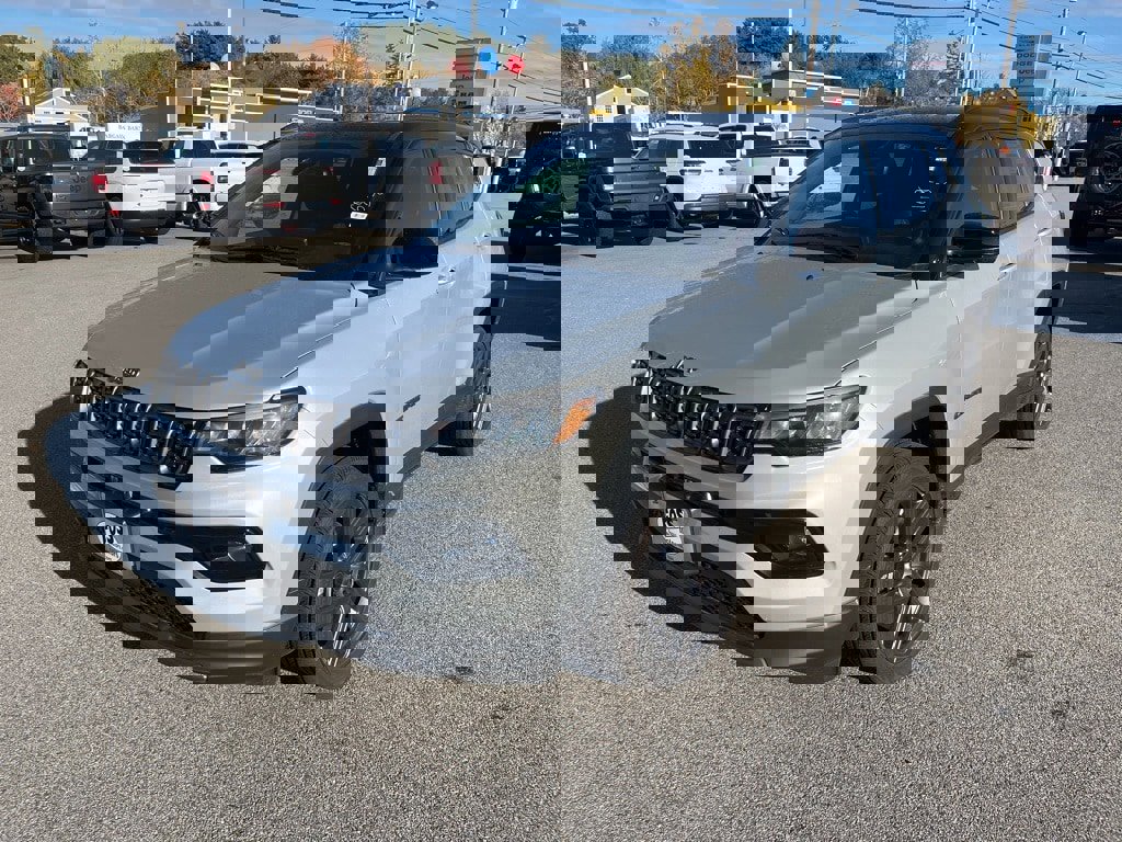 New 2026 Jeep Compass Limited image 3