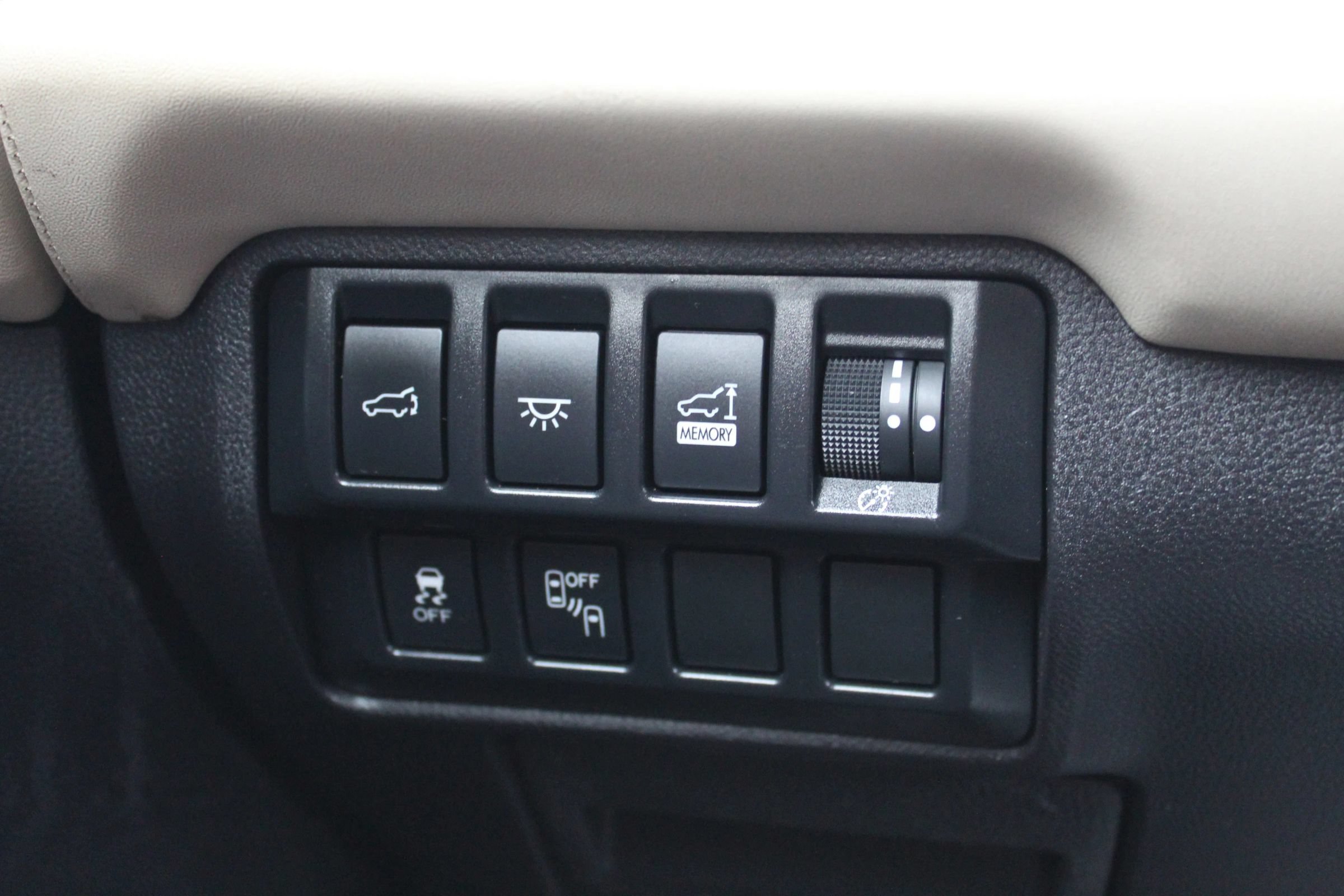 Used 2021 Subaru Ascent Touring AWD/4WD image 27