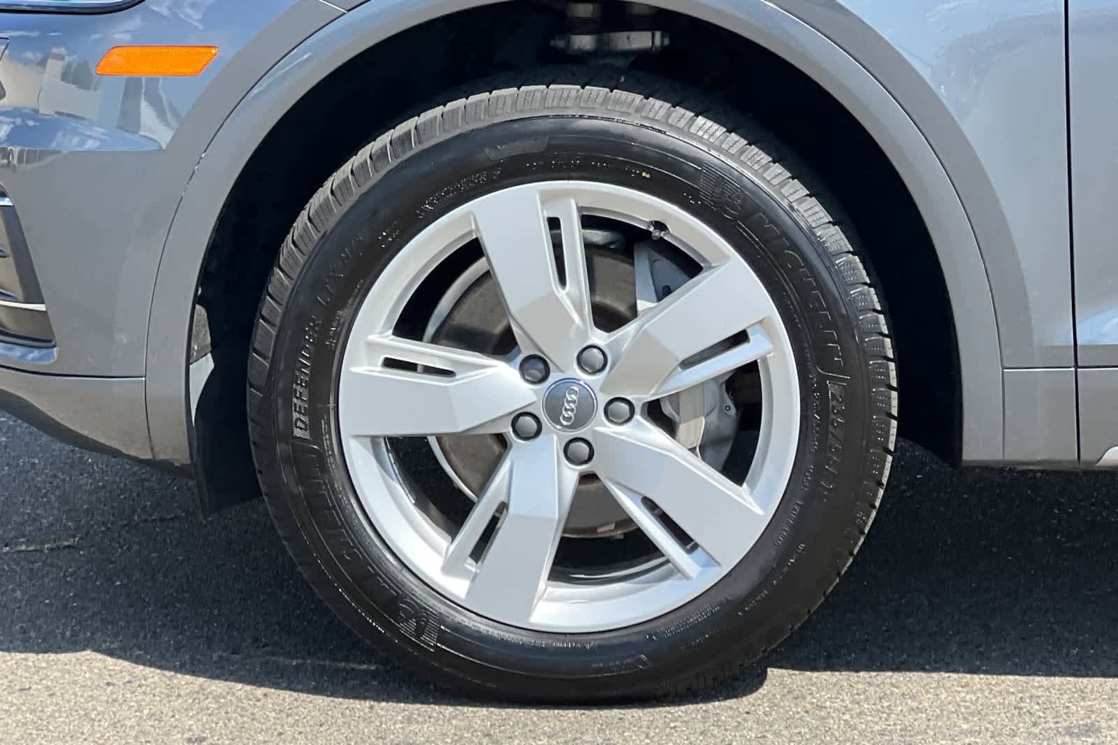 Used 2018 Audi Q5 2.0T Premium Plus w/ Premium Plus Package AWD/4WD image 33