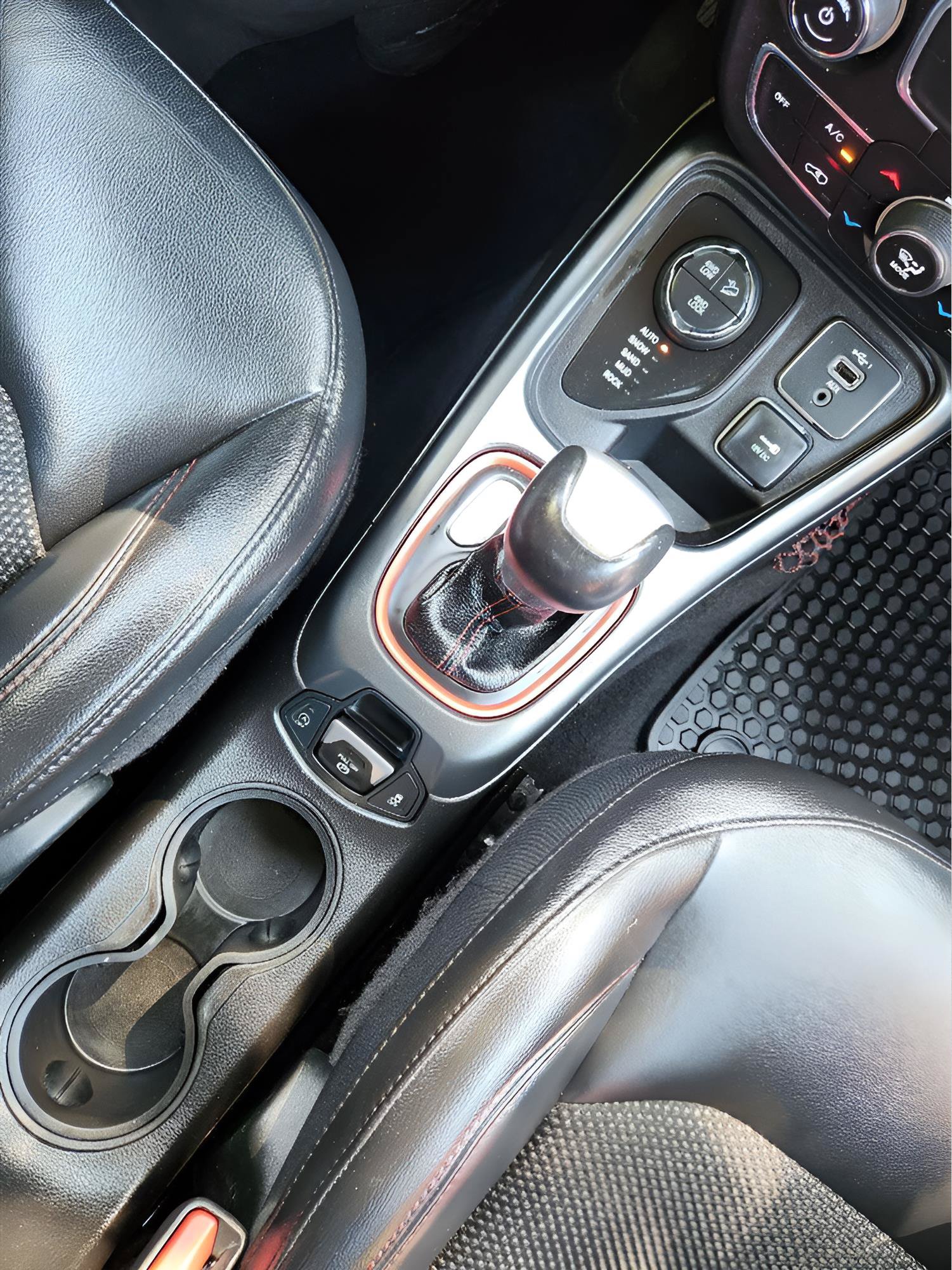 Certified 2019 Jeep Compass Trailhawk AWD/4WD image 21