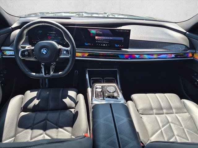 Certified 2023 BMW i7 xDrive60 AWD/4WD image 17