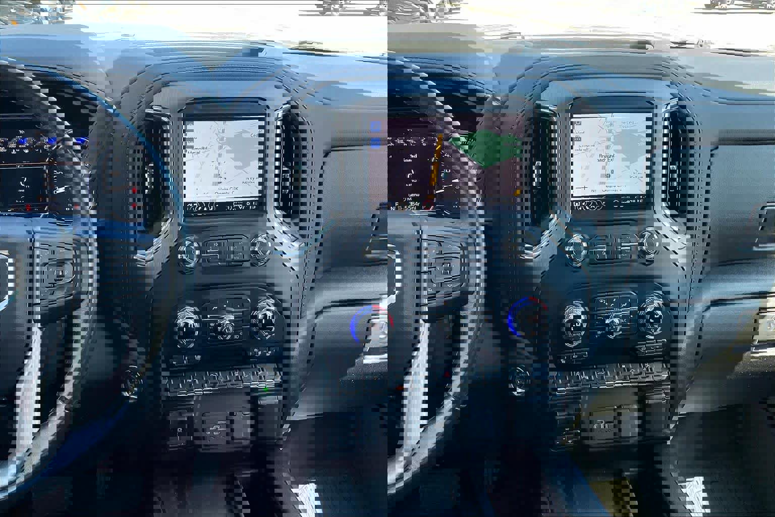 Certified 2022 GMC Sierra 2500 Denali w/ Denali Ultimate Package image 8