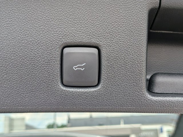 Certified 2023 Ford Escape Active AWD/4WD image 20