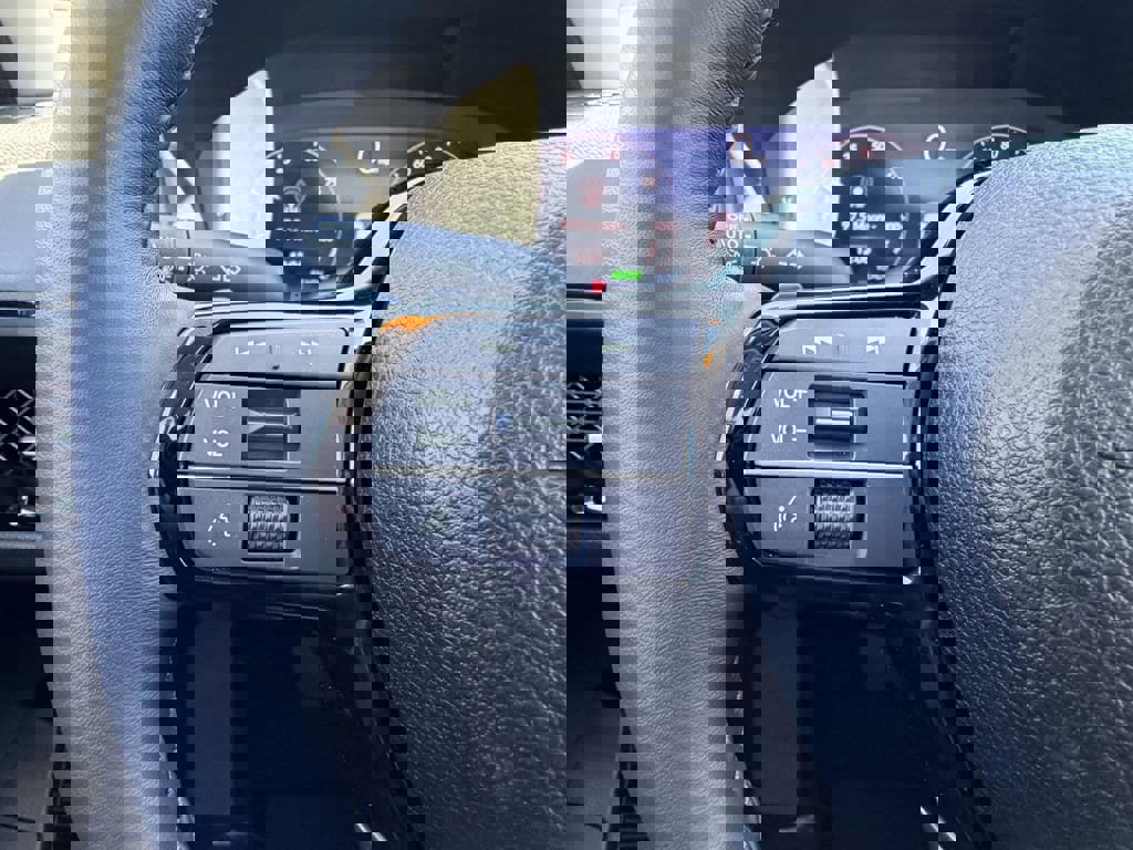 Used 2025 Honda Accord Touring image 32