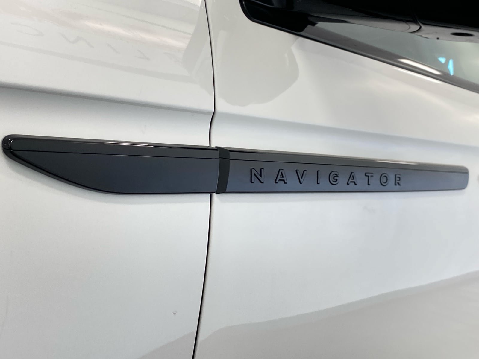 New 2026 Lincoln Navigator Black Label AWD/4WD image 18