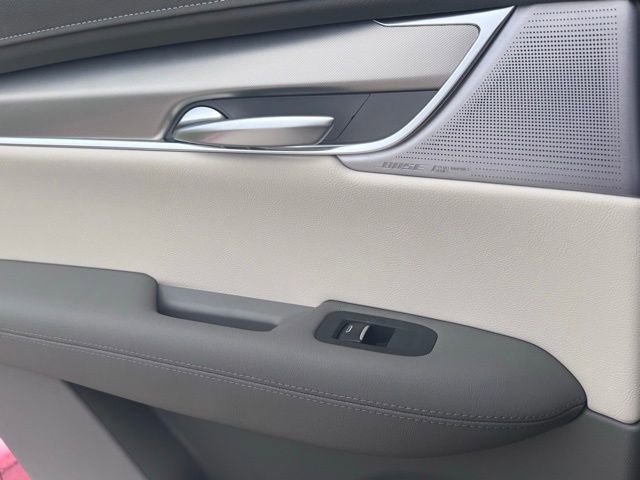 New 2026 Cadillac XT5 Premium Luxury image 18