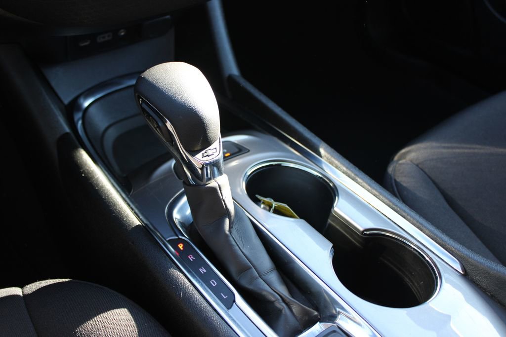 Used 2024 Chevrolet Malibu LT image 38