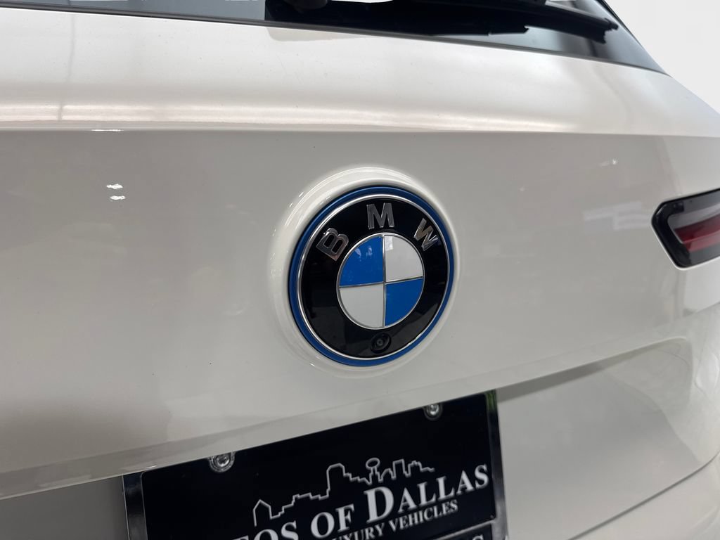 Used 2024 BMW iX xDrive50 w/ Convenience Package AWD/4WD image 21