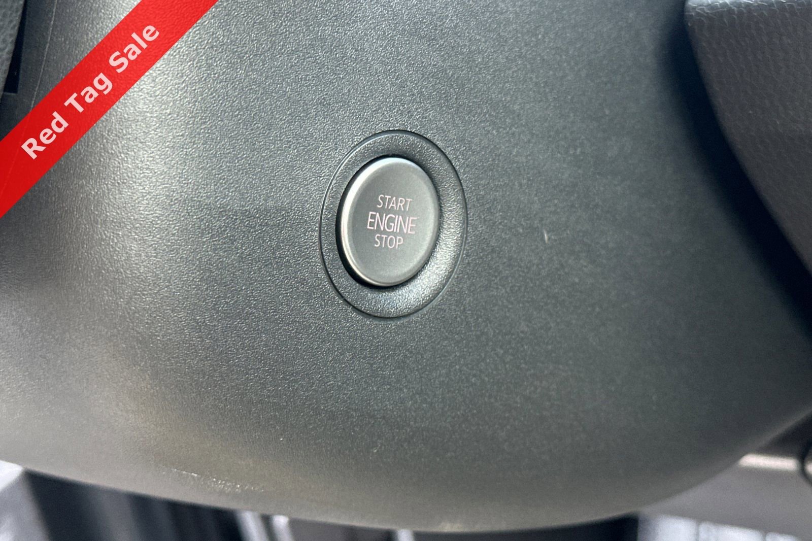 New 2025 Volkswagen ID.4 Pro image 21