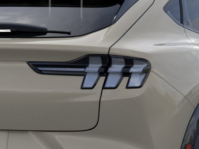 New 2025 Ford Mustang Mach-E Premium w/ Sport Appearance Package AWD/4WD image 21