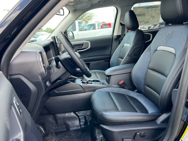 New 2025 Ford Bronco Sport Outer Banks w/ Sasquatch Outer Banks Package AWD/4WD image 4