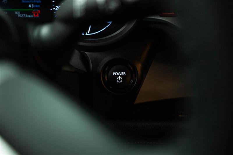 Used 2025 Toyota Sienna XLE w/ XLE Plus Package image 20