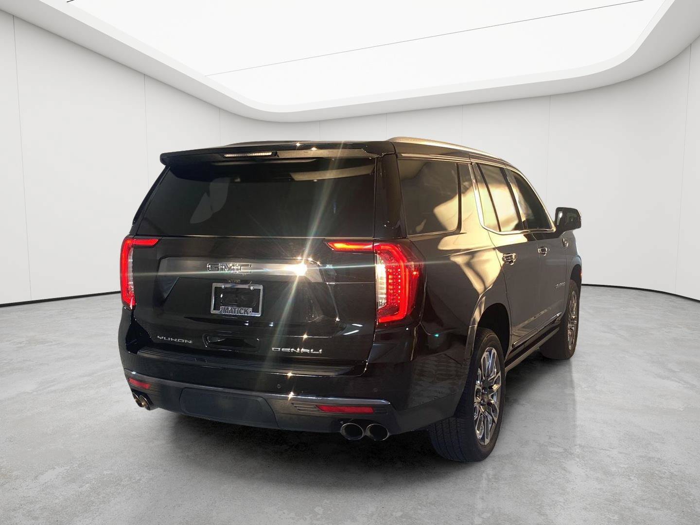 Certified 2023 GMC Yukon Denali Ultimate AWD/4WD image 6
